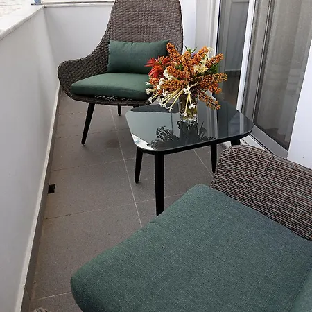 Corafili Apartament *